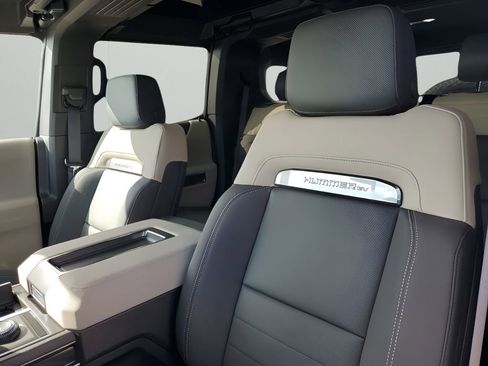 New 2026 GMC Hummer EV SUV AWD/4WD image 32