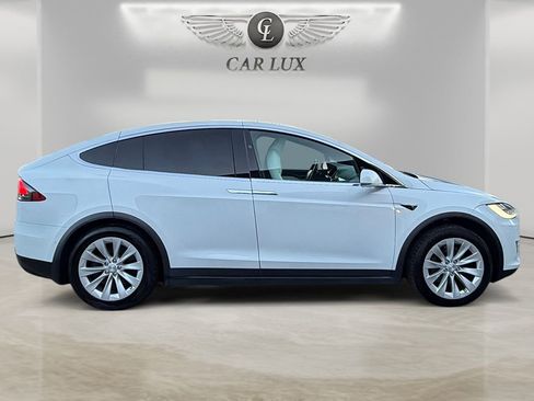 Used 2021 Tesla Model X Long Range image 6