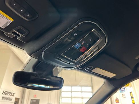 Used 2024 Jeep Grand Cherokee Limited RWD image 37