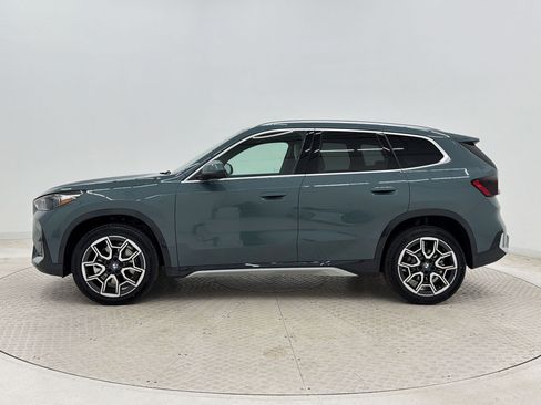 New 2026 BMW X1 xDrive28i w/ Technology Package AWD/4WD image 2