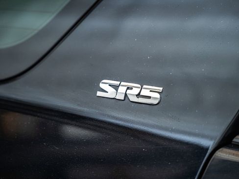 Certified 2022 Toyota 4Runner SR5 AWD/4WD image 17