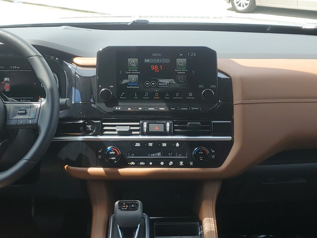 Used 2025 Nissan Pathfinder Platinum w/ Cargo Package FWD image 23