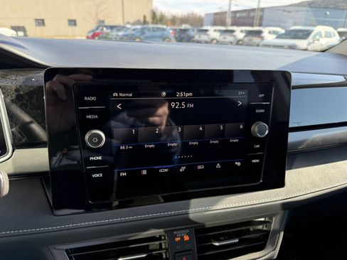 New 2026 Volkswagen Taos SE AWD/4WD image 18