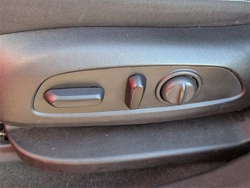 Used 2024 Chevrolet Blazer LT image 23