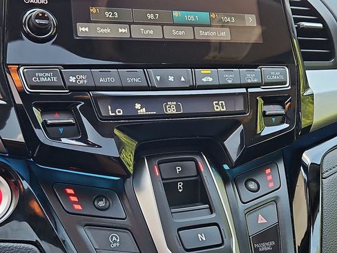 Used 2021 Honda Odyssey Touring image 20