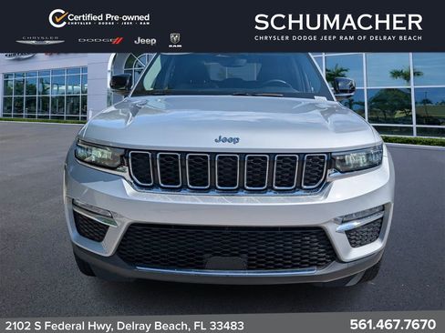 Certified 2024 Jeep Grand Cherokee Limited AWD/4WD image 2