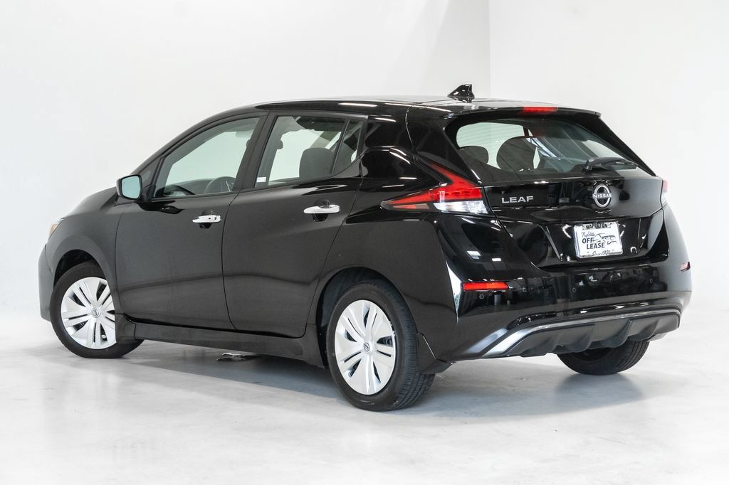 Used 2025 Nissan Leaf S FWD image 26
