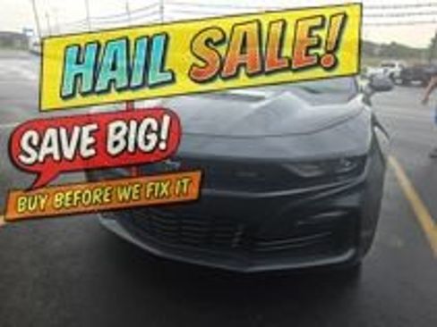 Used 2020 Chevrolet Camaro SS RWD image 10