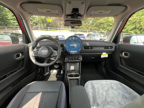 Used 2025 MINI Cooper S image 16