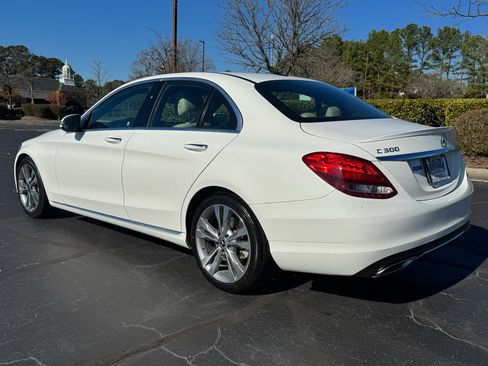 Used 2018 Mercedes-Benz C 300 Sedan image 3