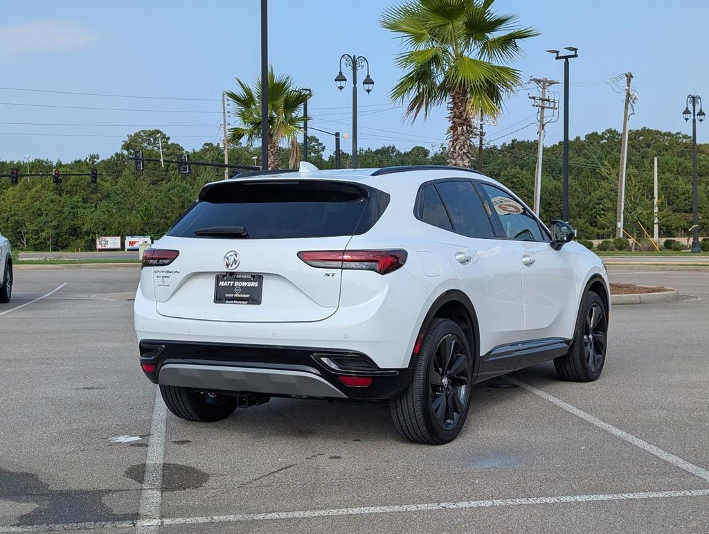 Used 2023 Buick Envision Preferred FWD image 7