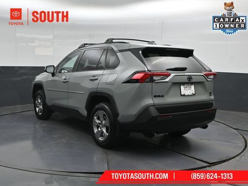 Used 2022 Toyota RAV4 XLE w/ Convenience Package AWD/4WD image 8