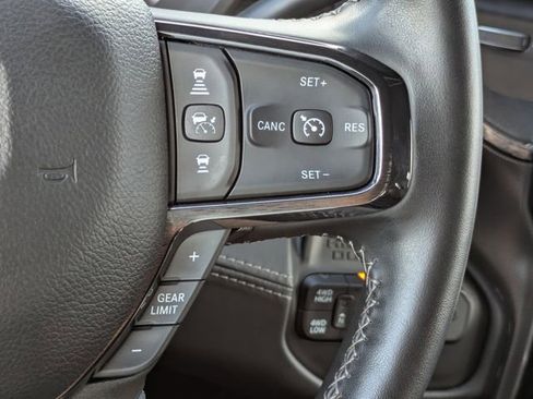 Used 2024 RAM 2500 Limited image 31