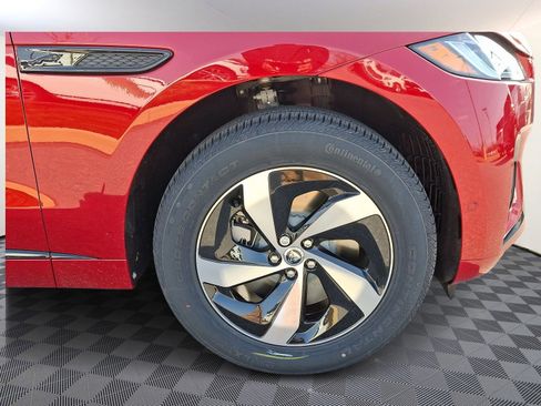 New 2026 Jaguar F-PACE R-Dynamic S image 7