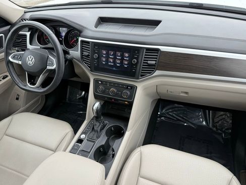 Used 2021 Volkswagen Atlas SE w/ Panoramic Sunroof Package image 27
