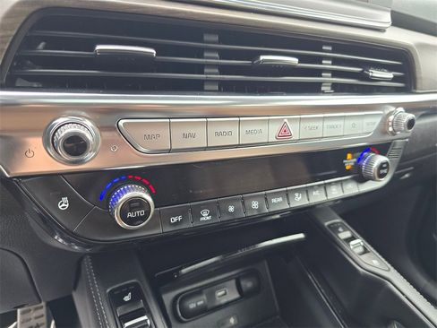 Used 2021 Kia Telluride SX w/ SX Prestige Package image 28