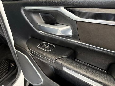 Used 2022 RAM 1500 Laramie AWD/4WD image 28