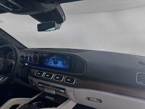 New 2026 Mercedes-Benz GLE 63 AMG S image 29