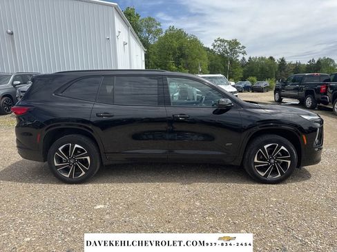 Used 2025 Buick Enclave Sport Touring w/ Power Package AWD/4WD image 6
