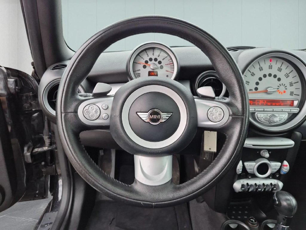 Used 2009 MINI Cooper Hardtop FWD image 19