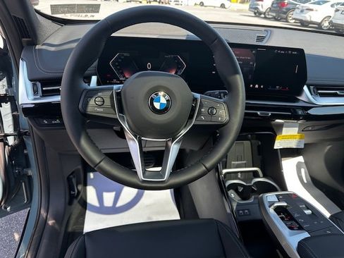 New 2025 BMW X1 xDrive28i w/ Premium Package image 15