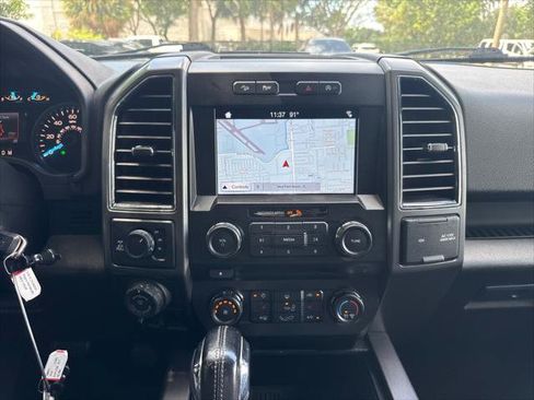 Used 2018 Ford F150 XLT w/ Equipment Group 302A Luxury AWD/4WD image 24