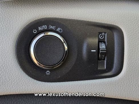Used 2015 Cadillac SRX Luxury AWD/4WD image 25