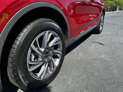 Certified 2023 Lincoln Corsair AWD w/ Equipment Group 101A image 12