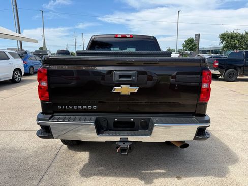 Used 2019 Chevrolet Silverado 2500 W/T AWD/4WD image 6
