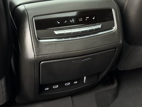 Used 2023 Cadillac Escalade Sport Platinum w/ LPO, ONYX Package AWD/4WD image 42