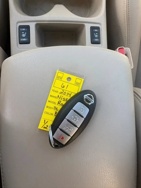 Used 2014 Nissan Rogue SL AWD/4WD image 24