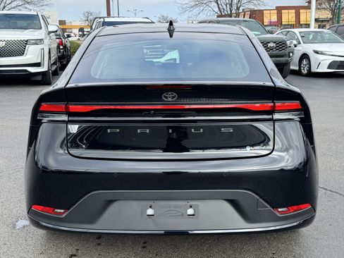 Used 2025 Toyota Prius LE image 19