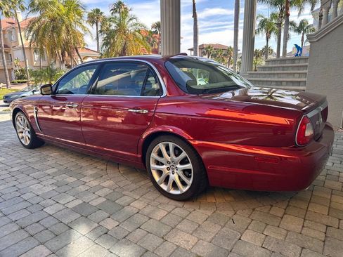 Used 2008 Jaguar XJ8 RWD image 29