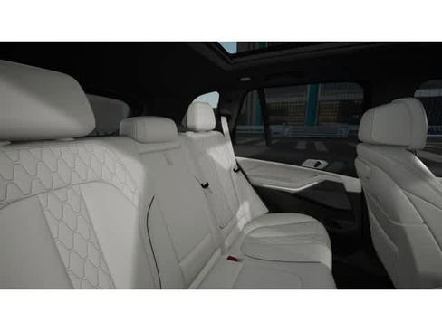 New 2026 BMW X5 sDrive40i w/ M Sport Package image 12