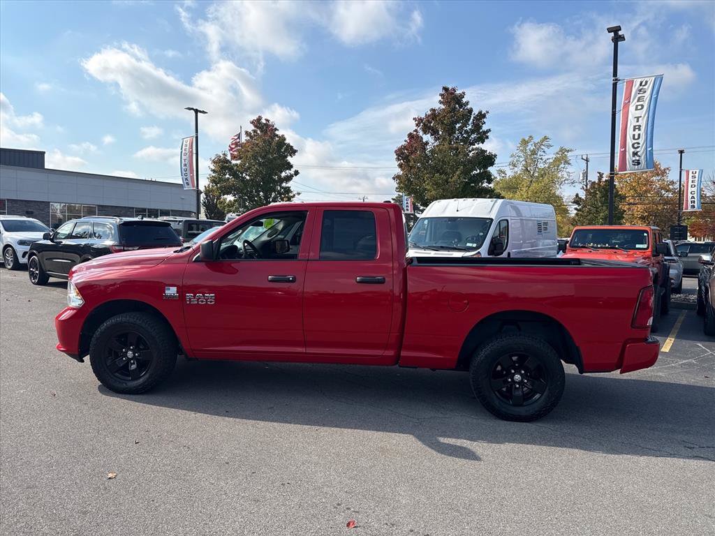 Used 2017 RAM 1500 Express AWD/4WD image 4