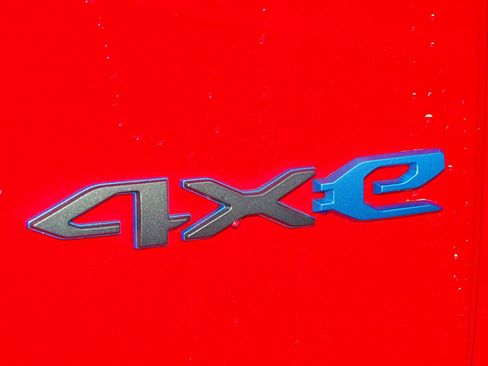 Used 2023 Jeep Wrangler Unlimited Rubicon 4xe image 10