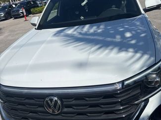 Used 2024 Volkswagen Atlas Cross Sport SE video 1