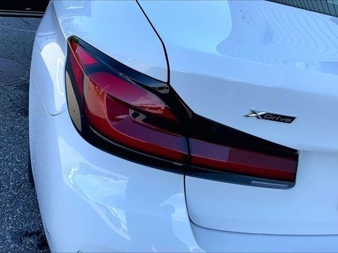 Used 2022 BMW 530i xDrive w/ Premium Package AWD/4WD image 28