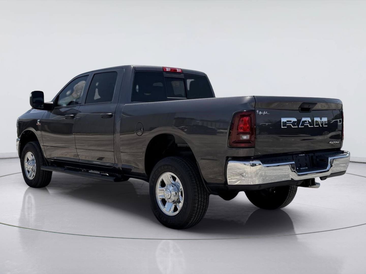 Used 2025 RAM 2500 Tradesman AWD/4WD image 5