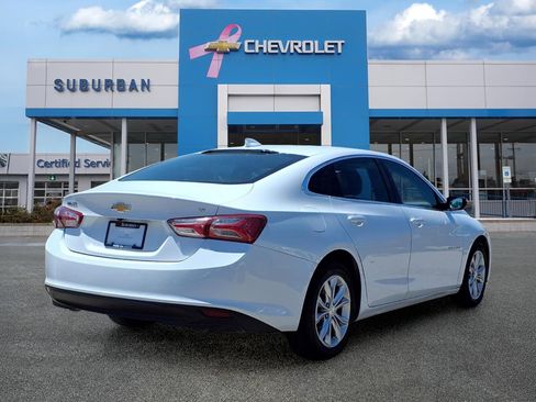 Used 2019 Chevrolet Malibu LT FWD image 4