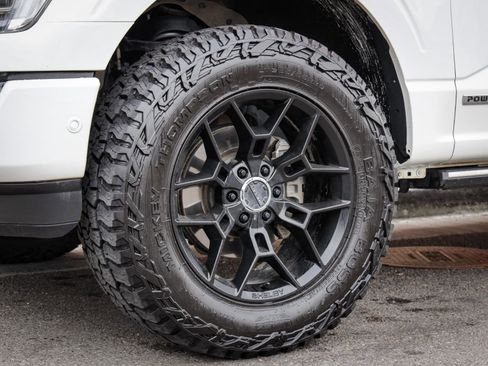 Used 2021 Ford F150 Platinum w/ Equipment Group 701A High AWD/4WD image 11