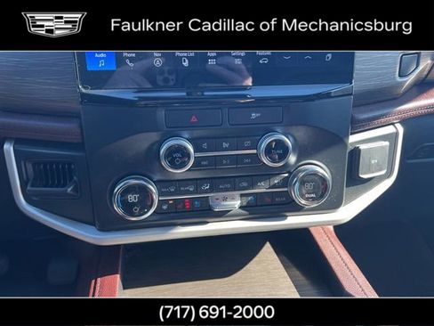 Used 2022 Ford Expedition Max Limited image 24