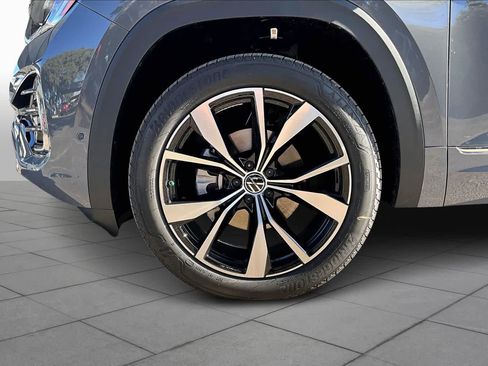 New 2026 Volkswagen Atlas SEL Premium R-Line image 11