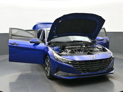Certified 2022 Hyundai Elantra Limited image 50