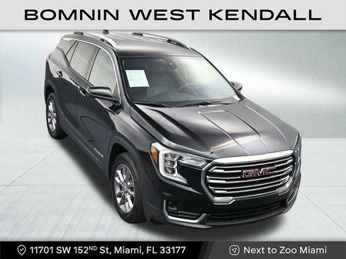 Used 2022 GMC Terrain SLT w/ Tech Package image 19