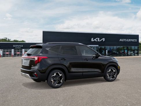 New 2026 Kia Seltos S image 6