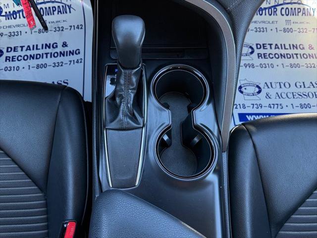 Used 2019 Toyota Camry SE FWD image 23