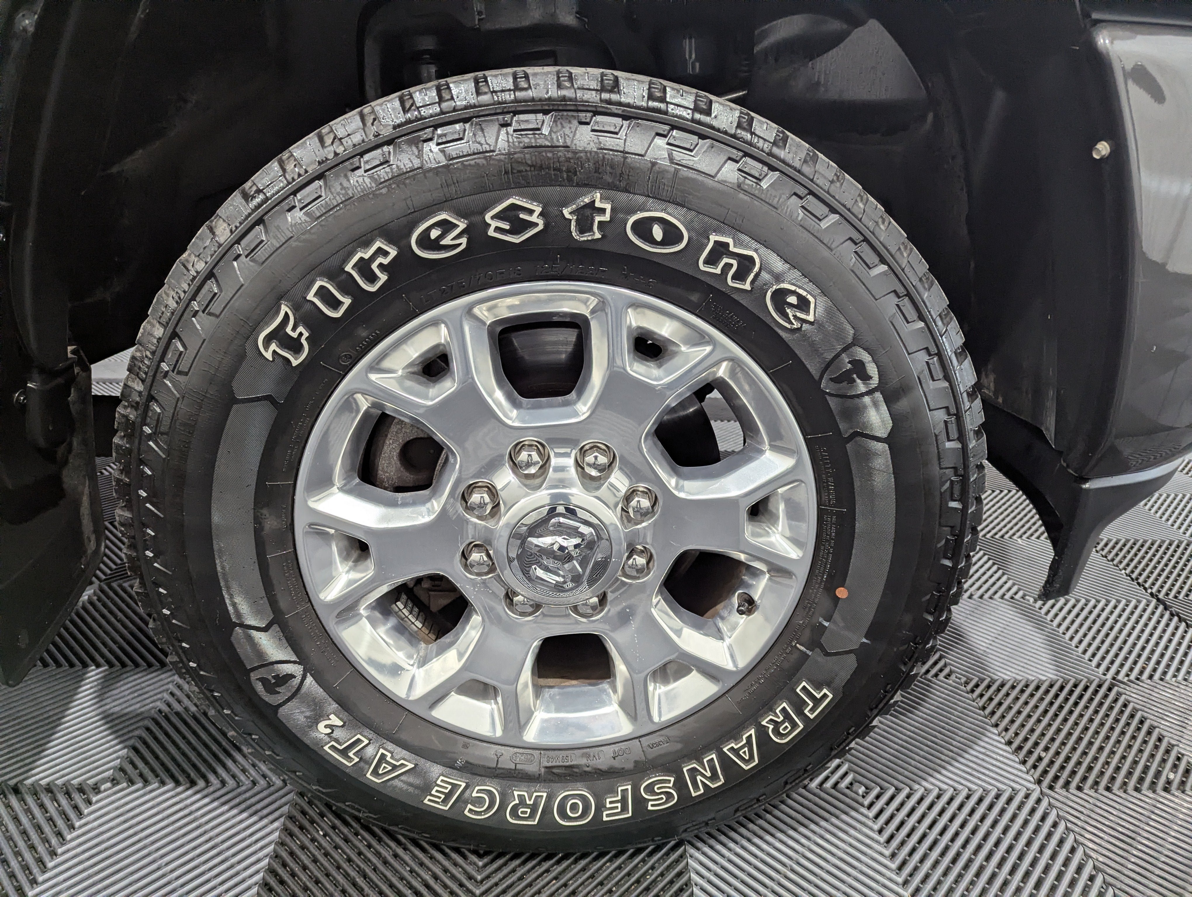 Used 2024 RAM 2500 Laramie AWD/4WD image 6