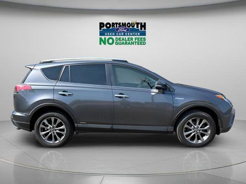 Used 2018 Toyota RAV4 Limited w/ Carpet Mat Package AWD/4WD image 31