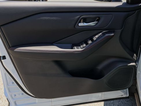 New 2026 Nissan Rogue SV AWD/4WD image 23